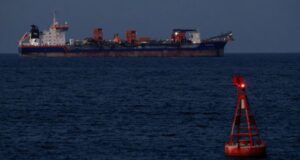 दो भारतीय एलपीजी जहाज सुरक्षित रूप से होर्मुज