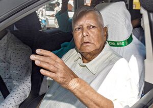 बंगला विवाद पर लालू का बड़ा आरोप, बोले- सब
