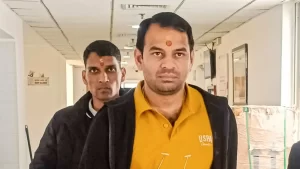 तेज प्रताप यादव ने दर्ज कराई FIR, आकाश यादव पर