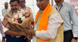 कश्मीर में भी खिलेगा कमल – यूटी के पहले दौरे पर