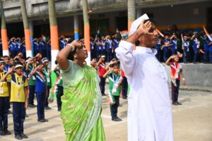 एस. आर. शिक्षा सम्राट स्कूल में धूमधाम से