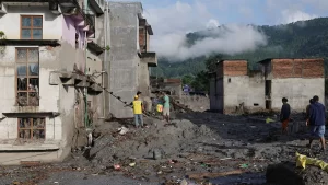 नेपाल में बाढ़ से तबाही: 626 लोगों की मौत