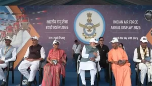वाराणसी के आसमान में गरजा राफेल-तेजस! PM